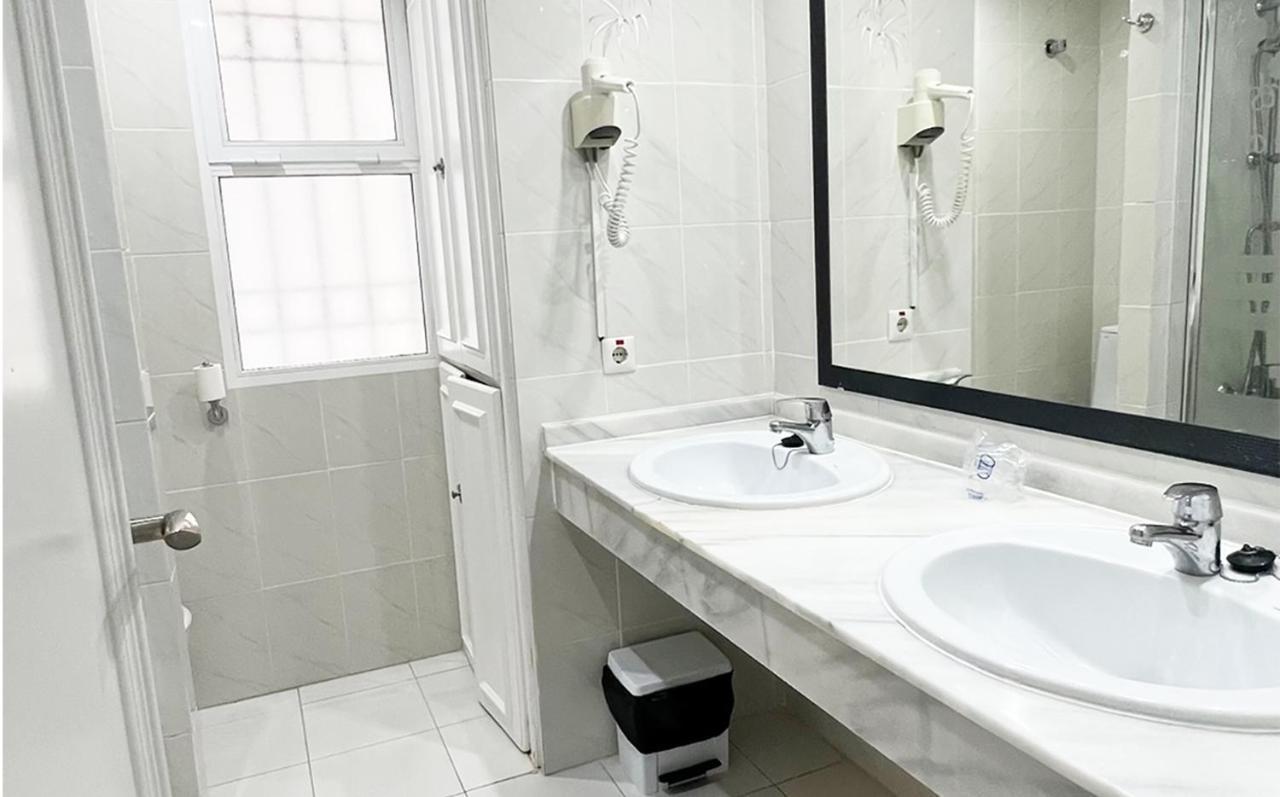 Apartament Rancho B Miraflores Malaga Ngoại thất bức ảnh